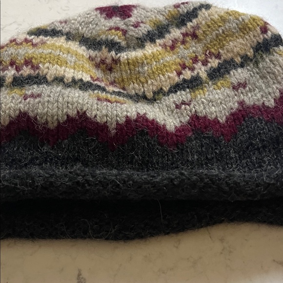 American Eagle Multicolor Knit Wool Beanie - Picture 4 of 6